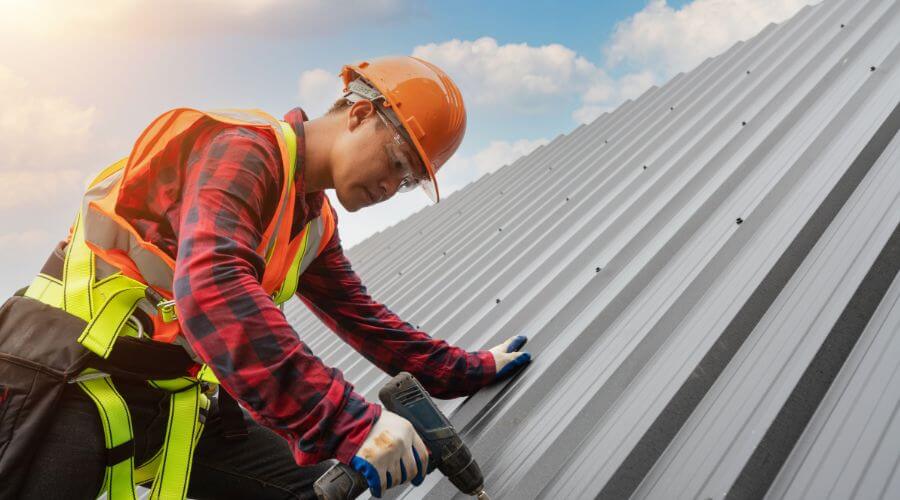 Professional metal roof installation in West Mansfield, OH